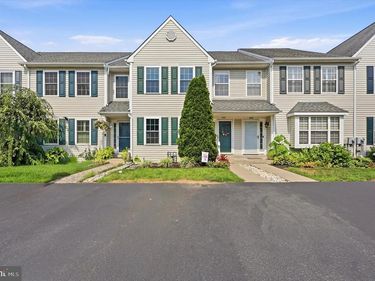 246 SPRING VALLEY WAY, ASTON, PA 19014
