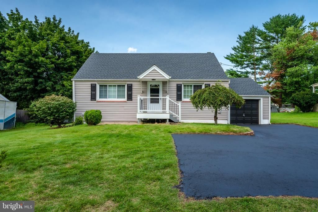 955 BRIDGE ROAD, COLLEGEVILLE, PA 19426