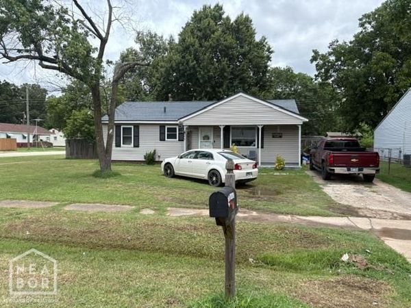 3212 Parkwood, Jonesboro, AR 72401