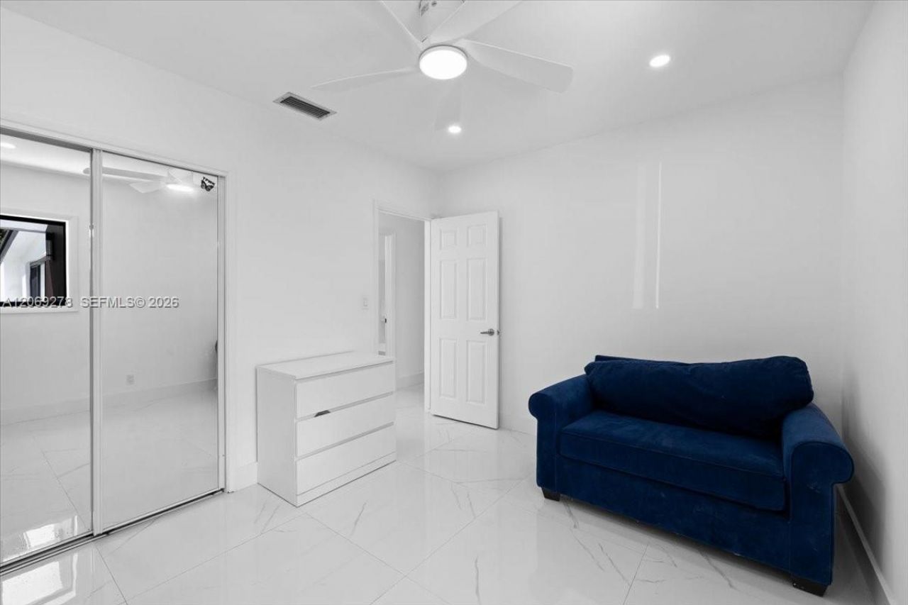 406 Lawn Acres Ct , Hollywood, FL 33023 Photo