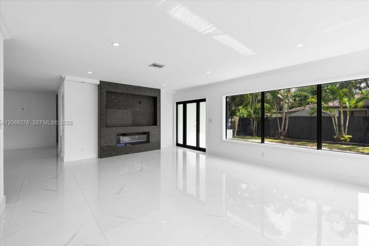 406 Lawn Acres Ct , Hollywood, FL 33023 Photo