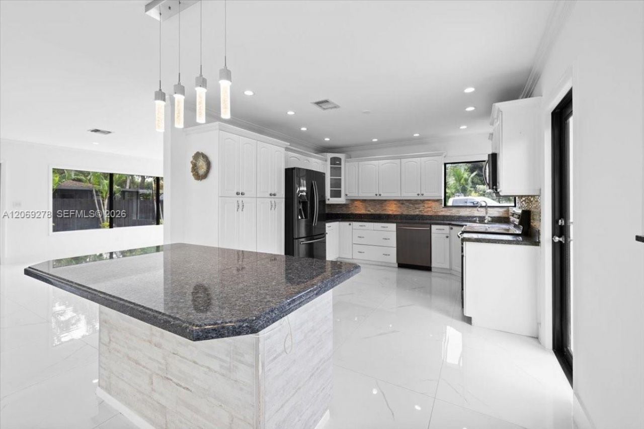 406 Lawn Acres Ct , Hollywood, FL 33023 Photo