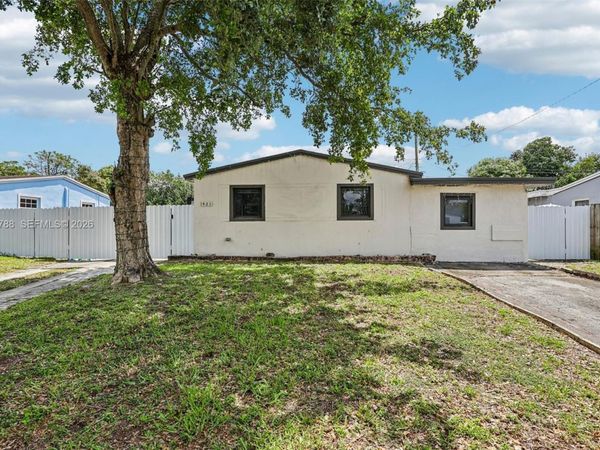 1421 N 68th Ter , Unit 1421, Hollywood, FL 33024