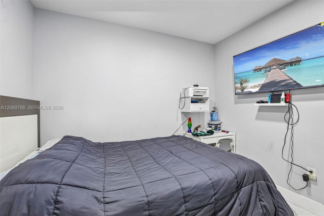 1421 N 68th Ter , Unit 1421, Hollywood, FL 33024 Photo