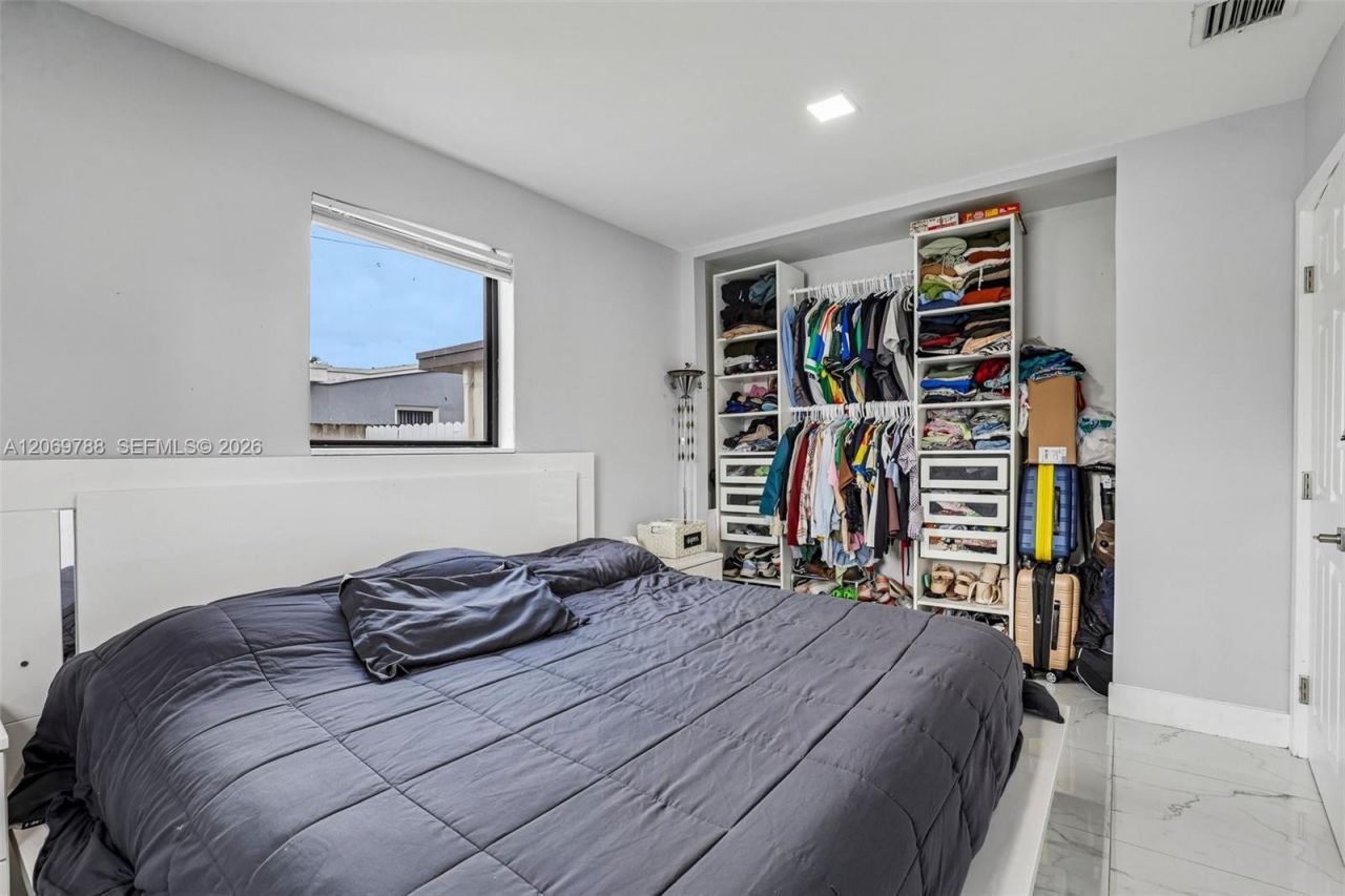 1421 N 68th Ter , Unit 1421, Hollywood, FL 33024 Photo