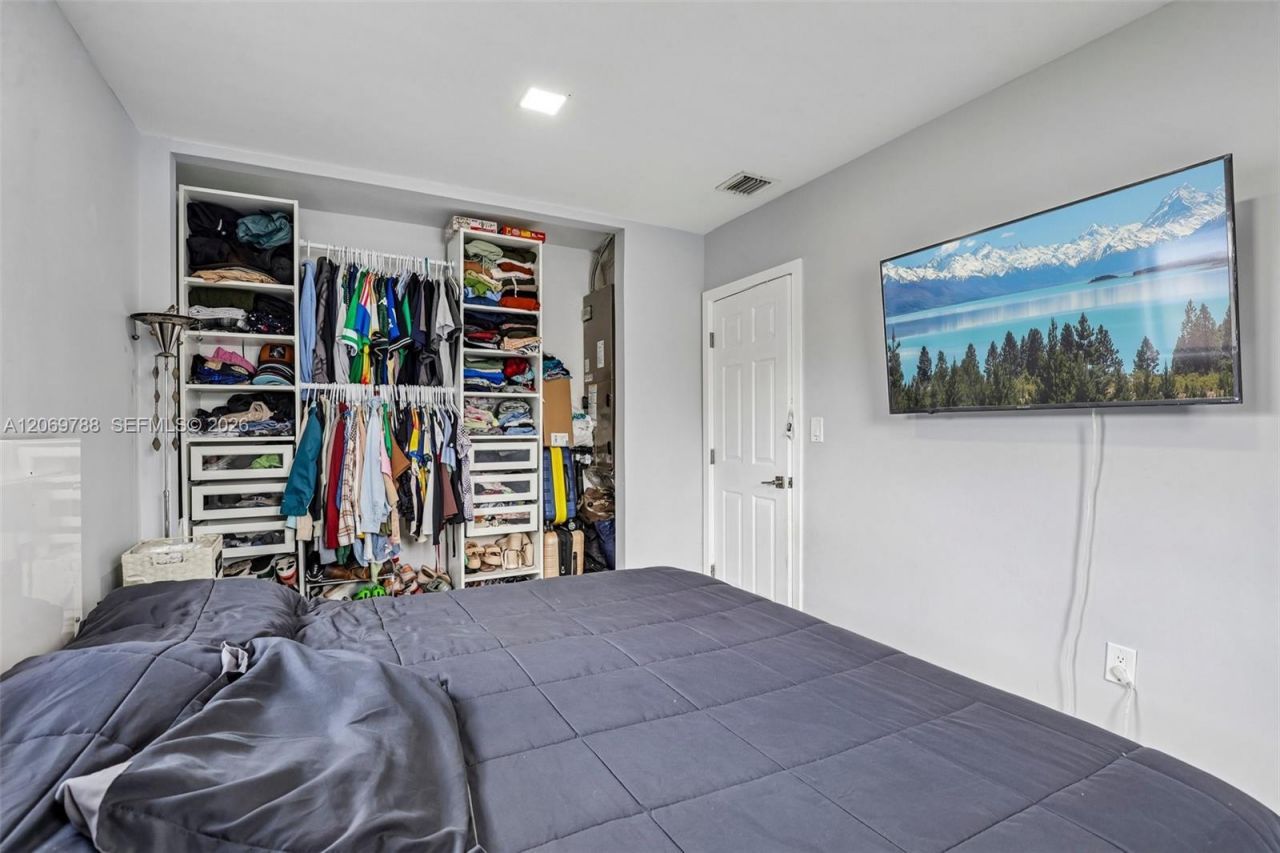 1421 N 68th Ter , Unit 1421, Hollywood, FL 33024 Photo