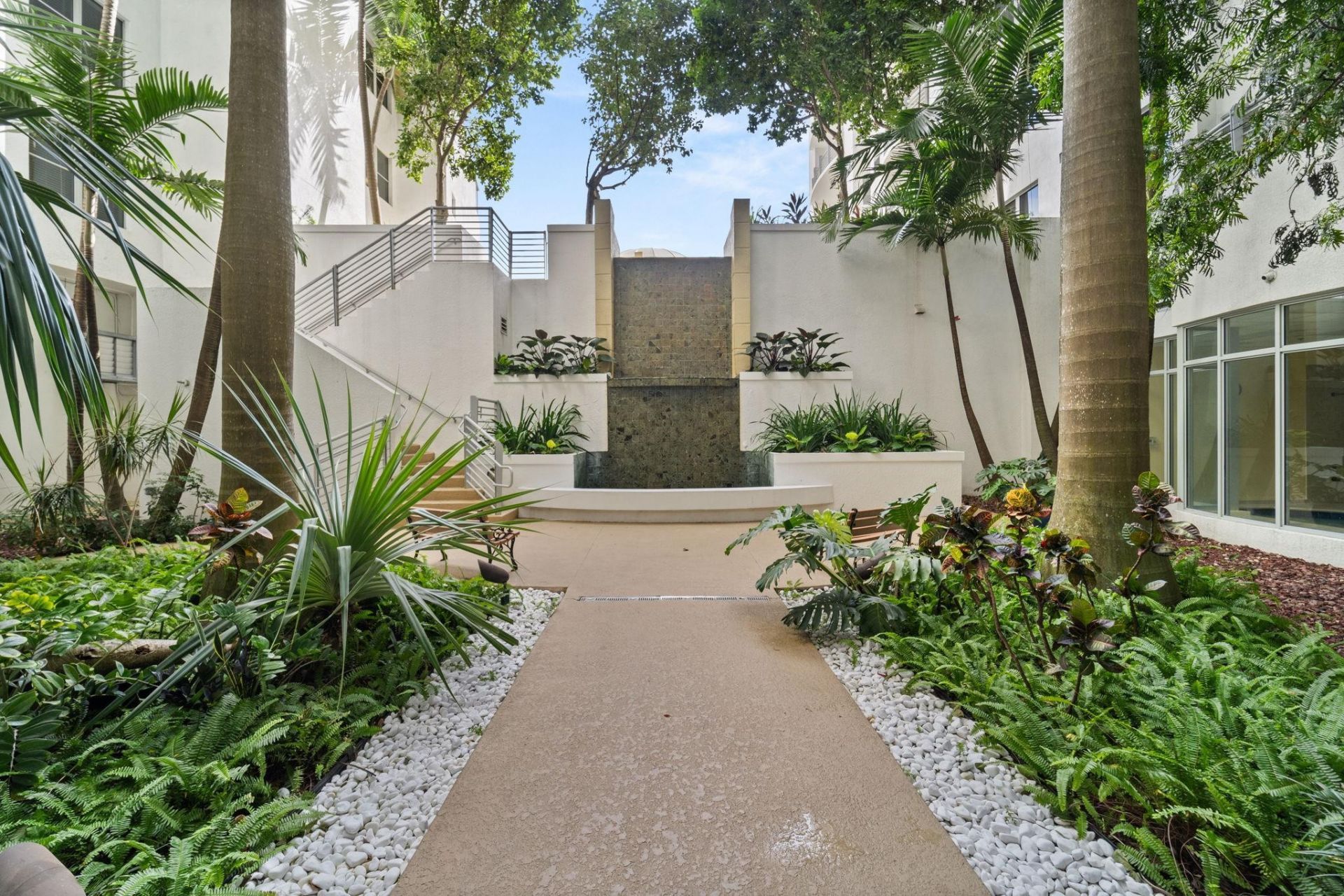 1830 Radius Drive, Unit 1017, Hollywood, FL 33020 Photo