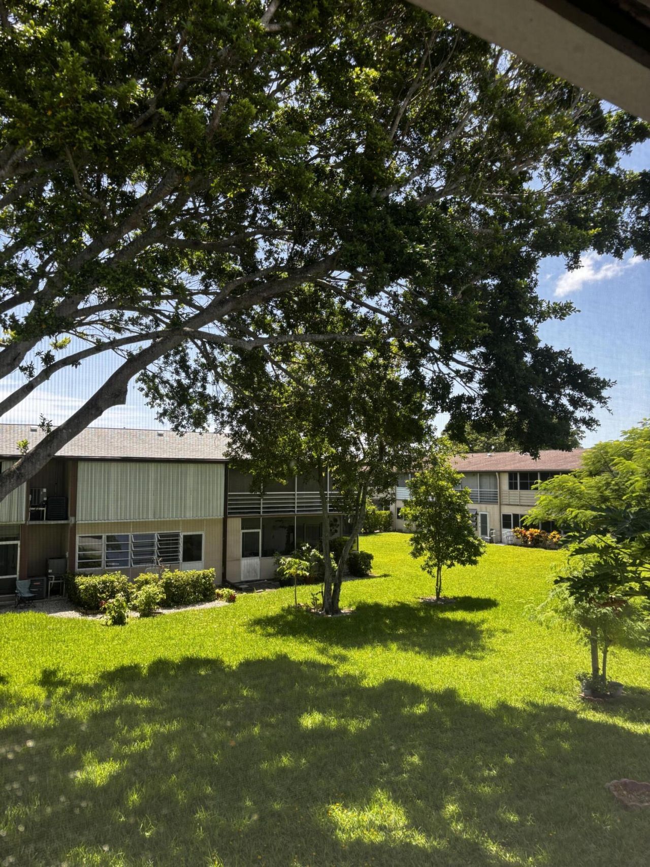 310 Chatham O, Unit 310, West Palm Beach, FL 33417 Photo