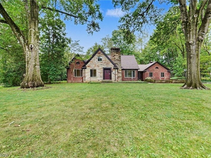 2381 Chatham Road, Akron, OH 44313 Photo 7