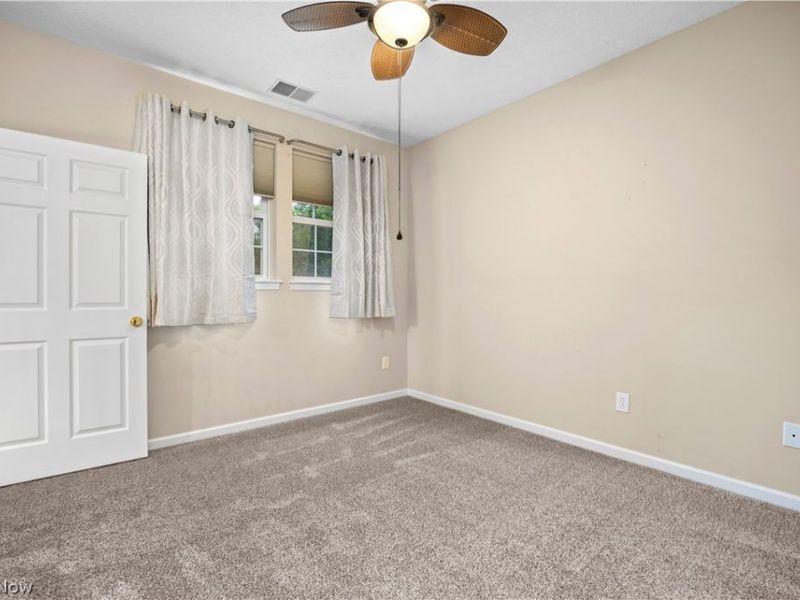 3656 Morningside Way, Unit 205, Lorain, OH 44053 Photo 16