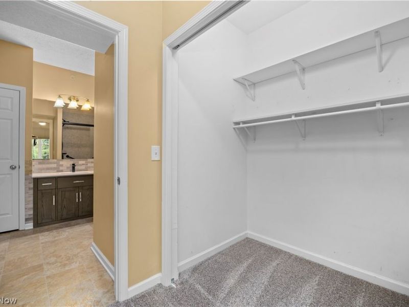 3656 Morningside Way, Unit 205, Lorain, OH 44053 Photo 24