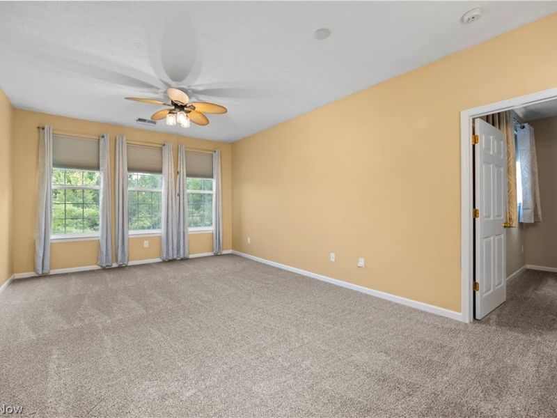 3656 Morningside Way, Unit 205, Lorain, OH 44053 Photo 9
