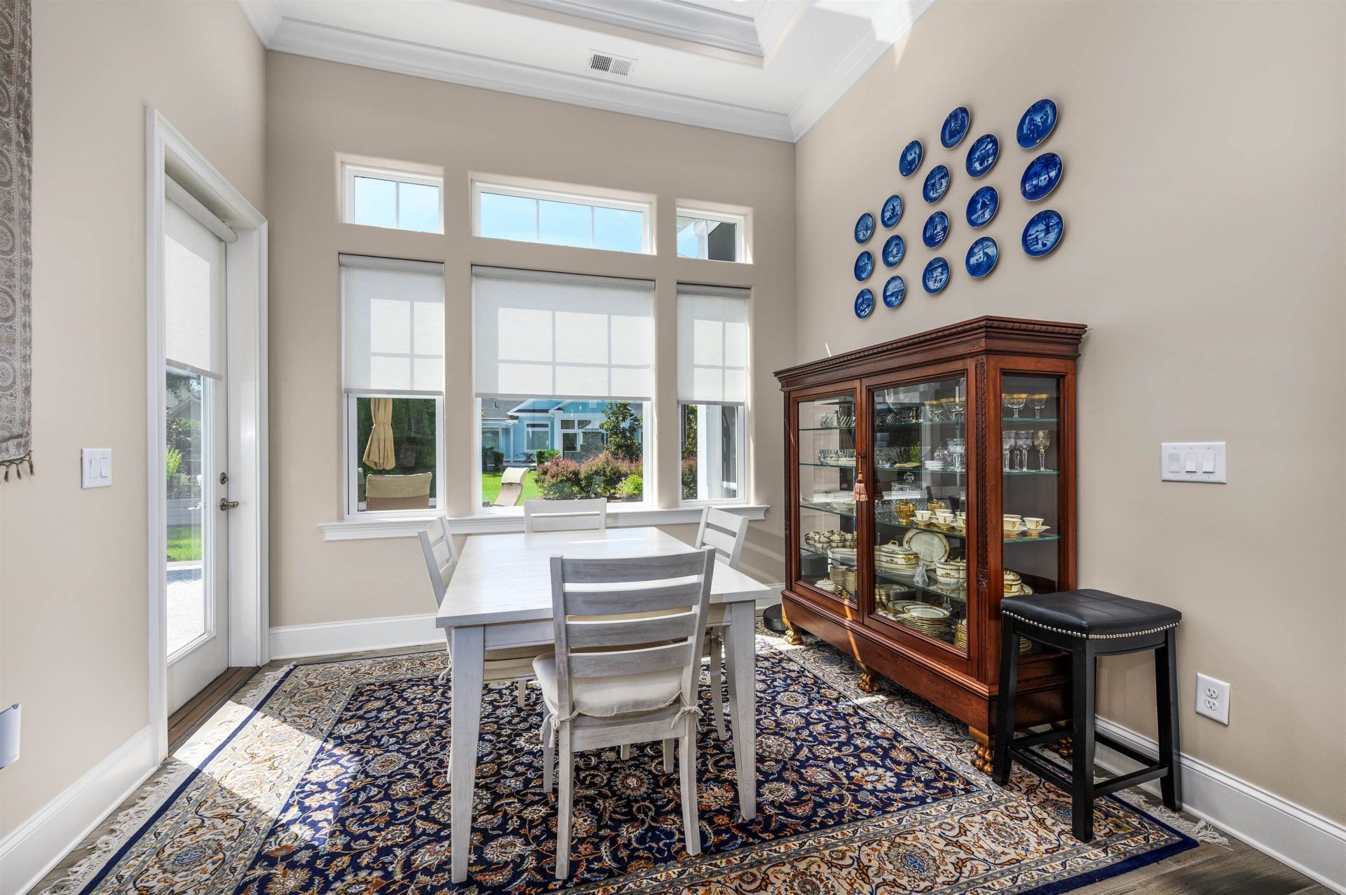 5986 Bolsena Place Photo 11
