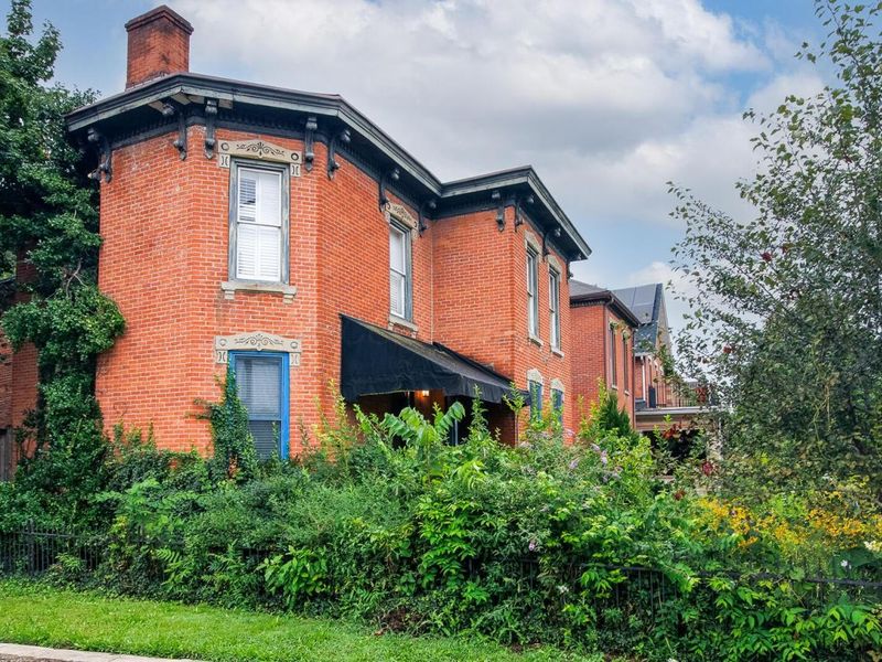 29-31 Smith Place , Columbus, OH 43201 Photo 6