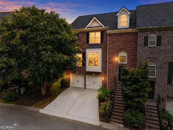 7255 Village Creek Trace, Atlanta, GA 30328