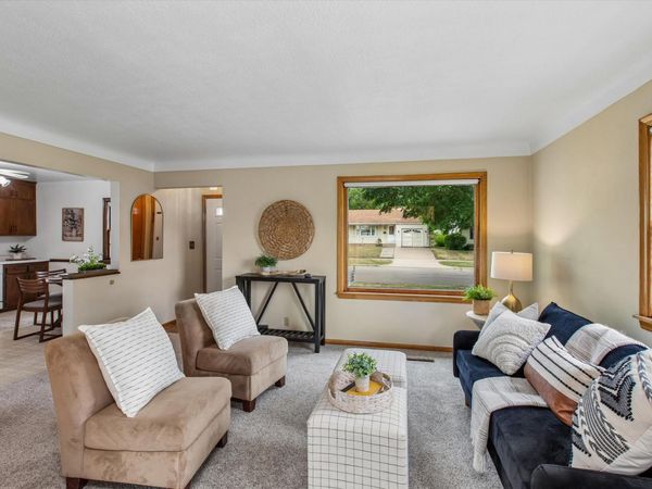 418 17th Avenue N, South Saint Paul, MN 55075