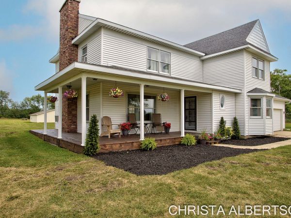 525 137th Avenue, Wayland, MI 49348