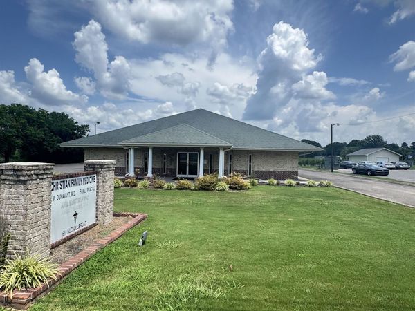 610 NUCKOLLS RD, Bolivar, TN 38008