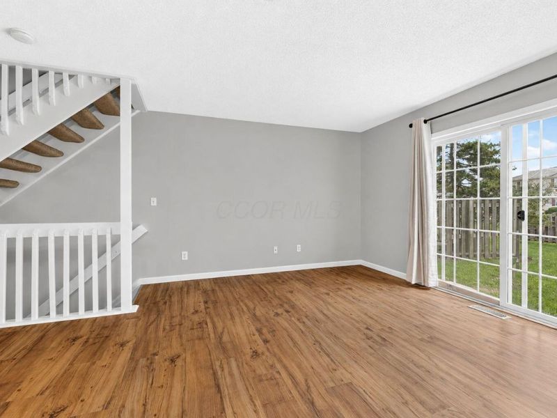 1734 Ridgebury Drive, Unit 139B, Hilliard, OH 43026 Photo 12