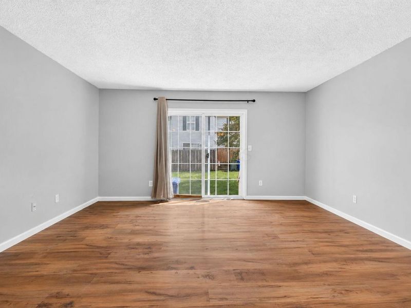 1734 Ridgebury Drive, Unit 139B, Hilliard, OH 43026 Photo 7