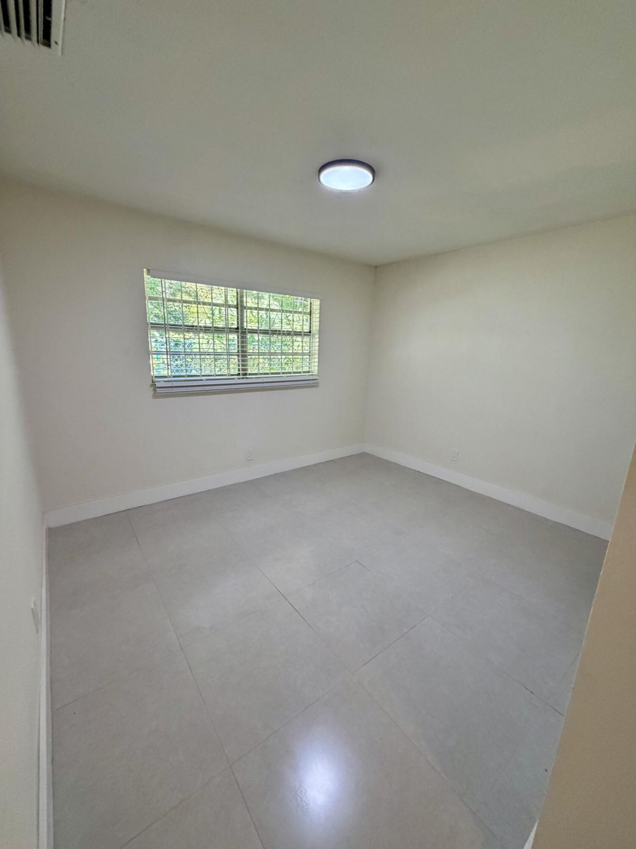 2851 NW 11th Place, Unit 1-3, Fort Lauderdale, FL 33311 Photo
