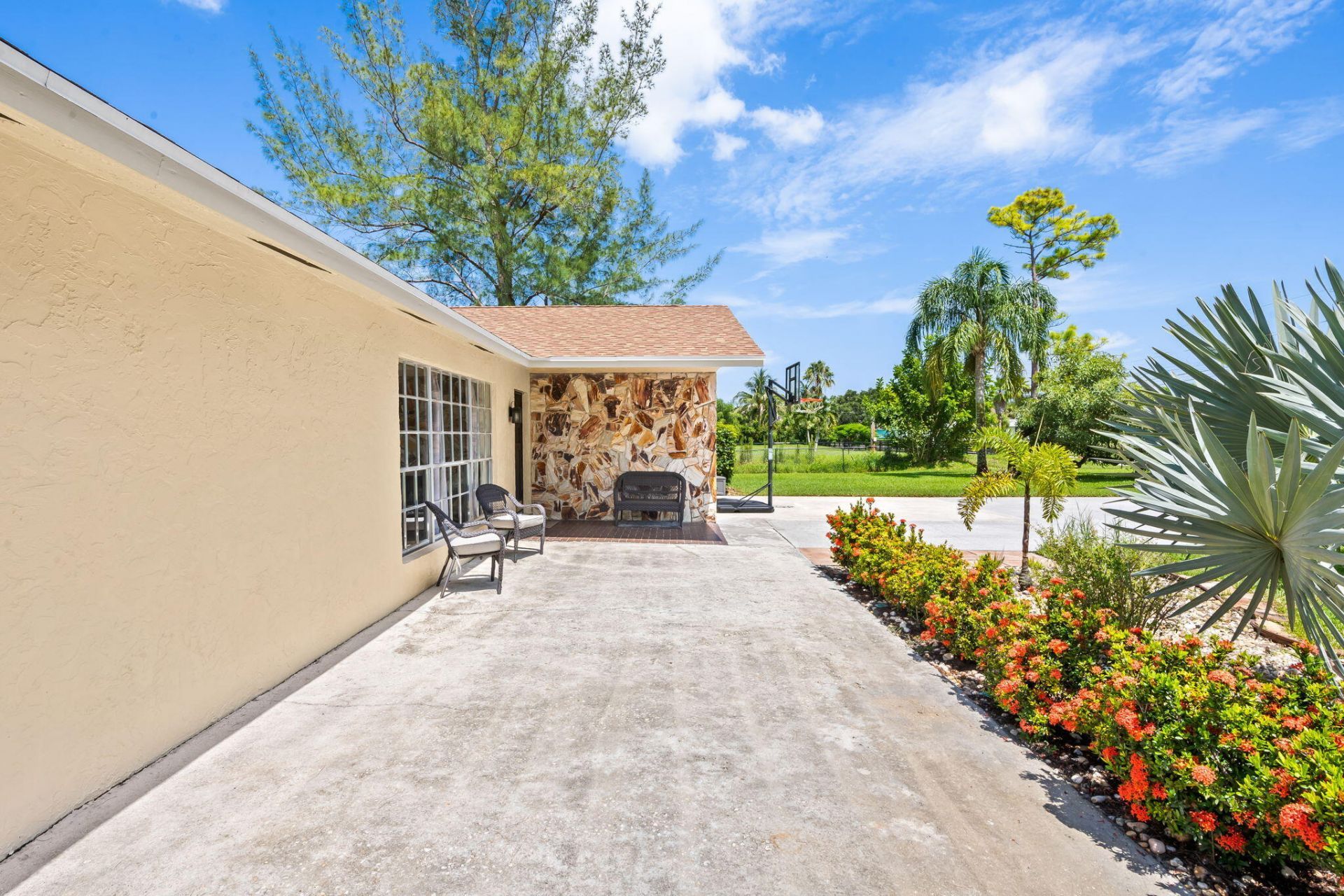 8645 Pinto Drive, Lake Worth, FL 33467 Photo