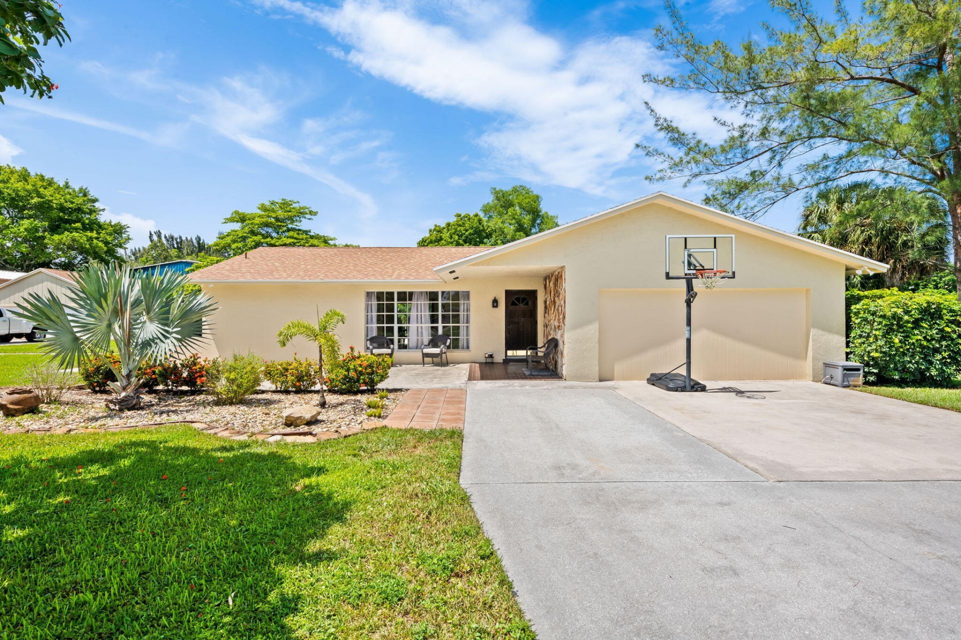 8645 Pinto Drive, Lake Worth, FL 33467 Photo