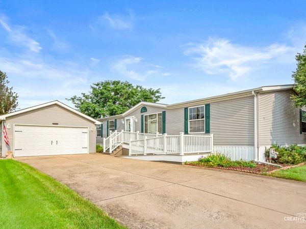 1251 redbud Road , Manteno, IL 60950