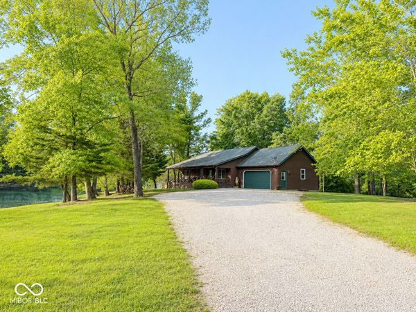 1101 W Slacks Lake Drive , Brazil, IN 47834