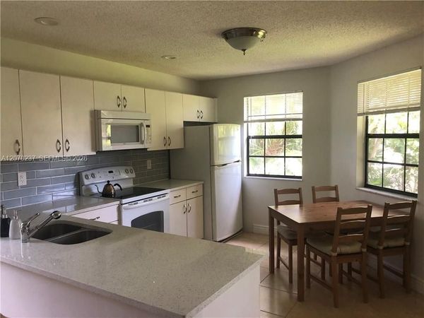 6650 Montego Bay Blvd , Unit B, Boca Raton, FL 33433