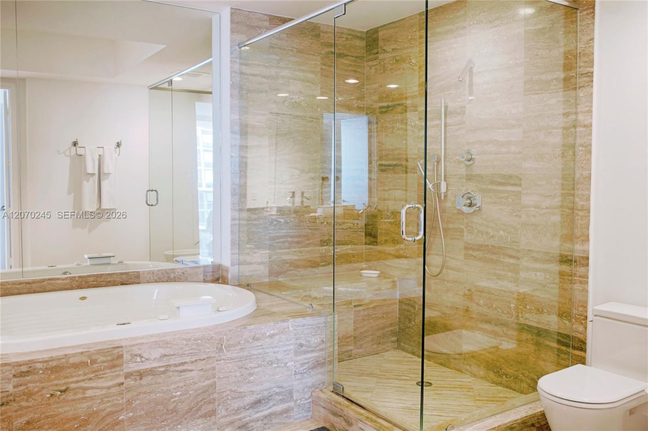 15811 Collins Ave , Unit 2303, Sunny Isles Beach, FL 33160 Photo