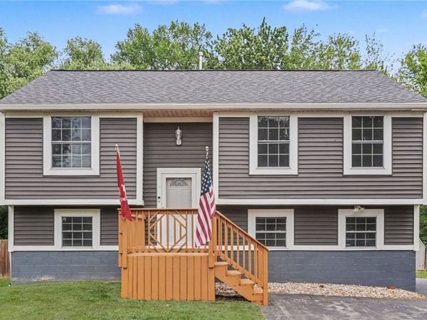 1 Hannibal Place , Hamlin, NY 14464