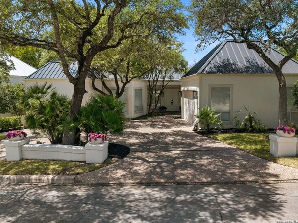 4 Westelm Garden, San Antonio, TX 78230