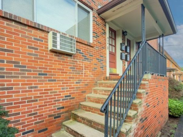 37 Espy Rd, Caldwell, NJ 07006