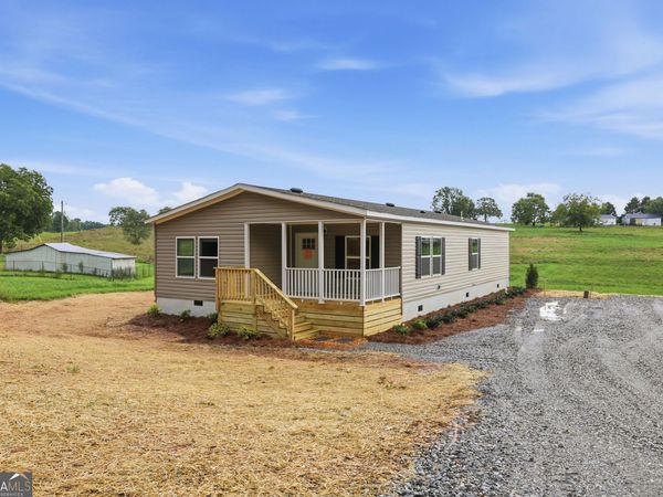 915 Smith Loop Road, Demorest, GA 30535