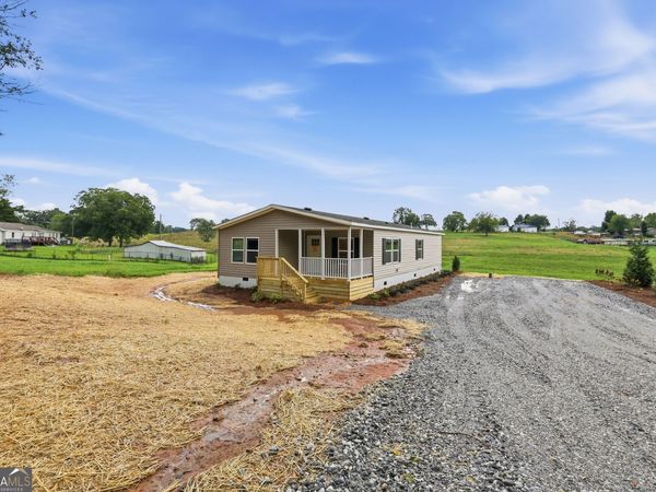 915 Smith Loop Road, Demorest, GA 30535