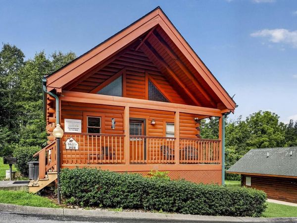208 Moose Ridge Way , Pigeon Forge, TN 37863