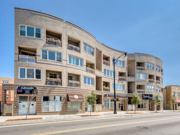 4919 N Lincoln Avenue , Unit 2, Chicago, IL 60625
