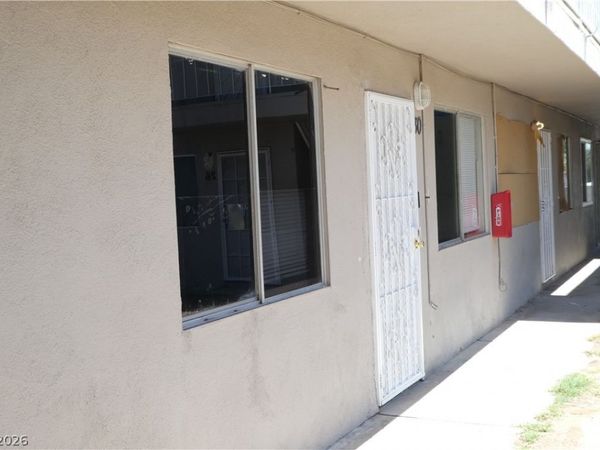 212 Orland Street , Unit 30, Las Vegas, NV 89107