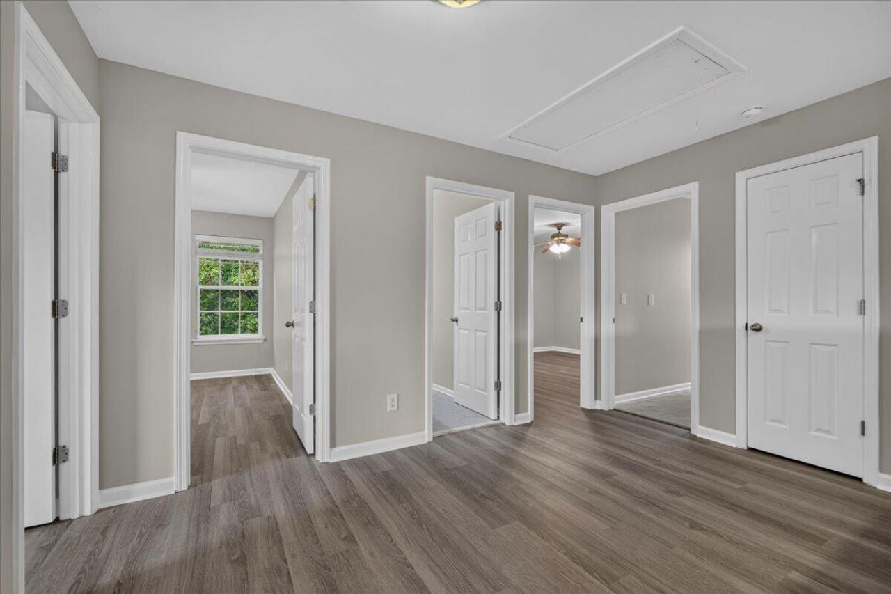 303 Sabal Palmetto Court Photo 22