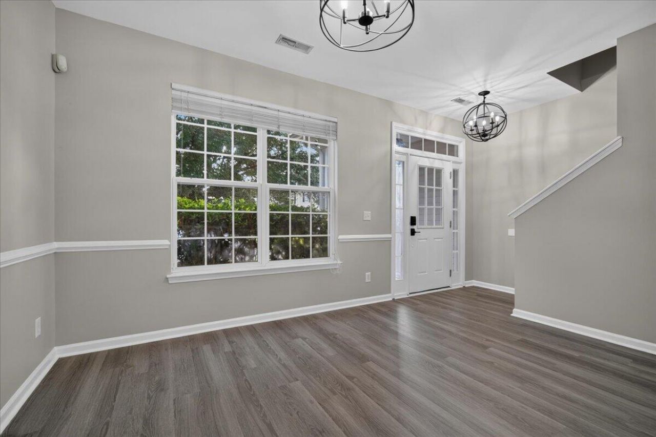 303 Sabal Palmetto Court Photo 3