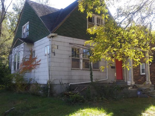 15516 Stansbury Avenue, Detroit, MI 48227