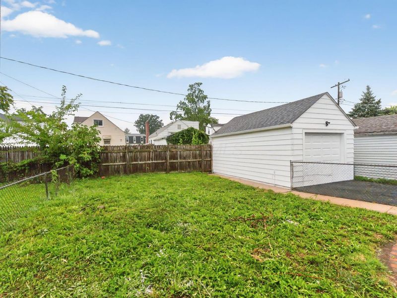 805 S Hague Avenue, Columbus, OH 43204 Photo 24