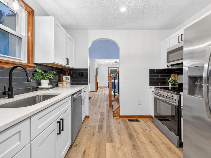 805 S Hague Avenue, Columbus, OH 43204 Photo 7