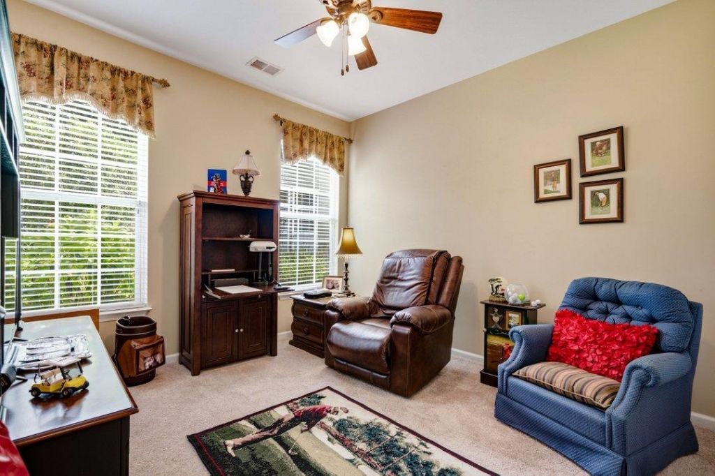 708 Caffery Ct. Photo 31