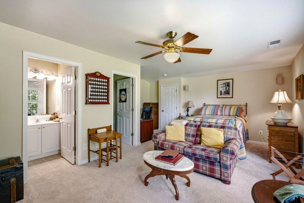 708 Caffery Ct. Photo 36