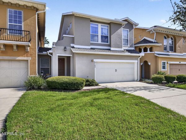 6163 CLEARSKY Drive, Jacksonville, FL 32258