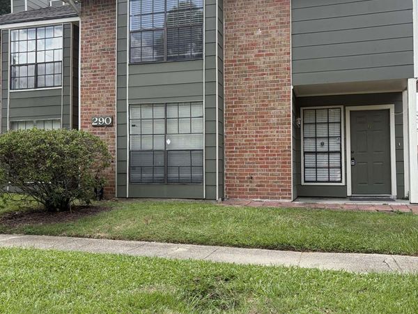 290 Bracewell Dr, Unit #B, Baton Rouge, LA 70815