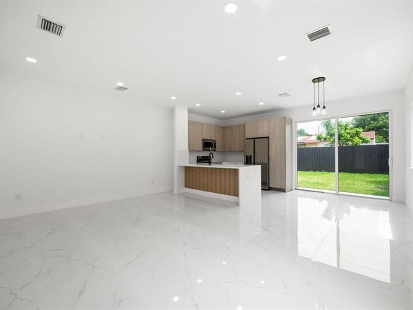 1357 NW 42nd Street, Unit 1357, Miami, FL 33142