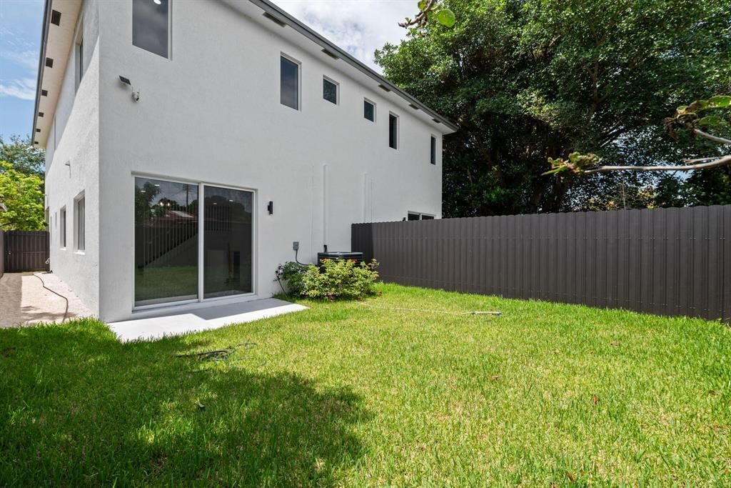 1357 NW 42nd Street, Unit 1357, Miami, FL 33142 Photo